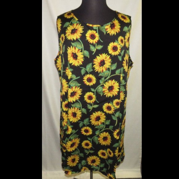 SHEIN Dresses & Skirts - NEW Shein Women's Black Sunflower Print Sleeveless Dress Plus Size 4X